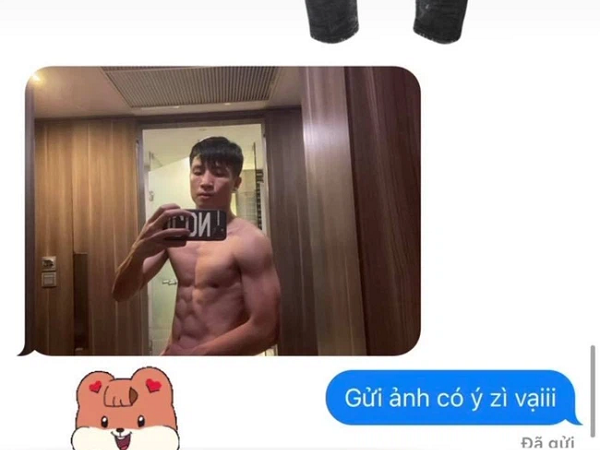 Vợ Bùi Tiến Dũng công khai khoe body 'full HD' của chồng khiến các fan girl đứng ngồi không yên