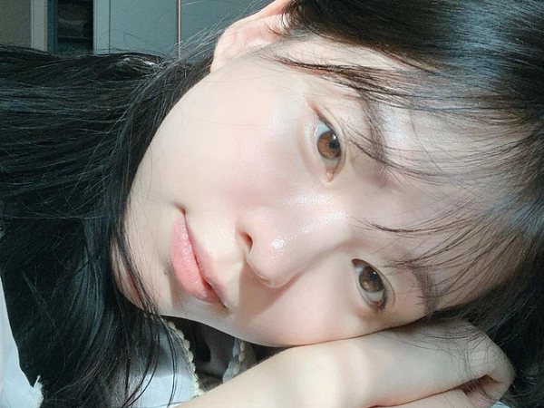 Nghỉ ở nhà, chị em tranh thủ tút tát lại làn da thêm mịn đẹp với 5 bước skincare nhàn tênh
