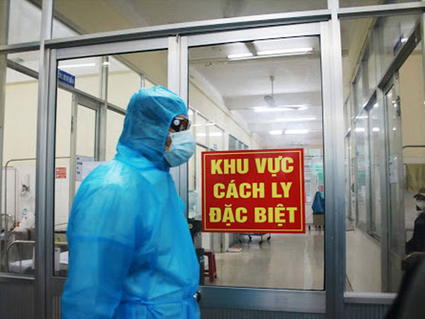 Hà Nội ra thông báo khẩn, tìm người từng đến 8 địa điểm liên quan bệnh nhân Covid-19