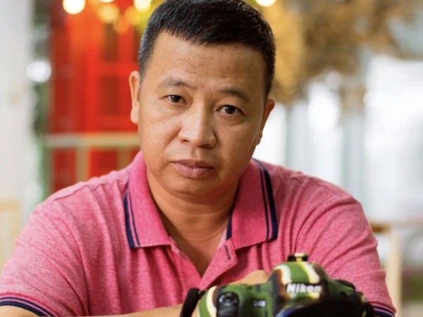 Diễn viên Lữ Đắc Long phải thở máy, cả gia đình 4 người nhiễm Covid-19, Trương Quỳnh Anh và dàn sao đồng loạt kêu gọi ủng hộ