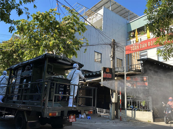 Cụ ông ở Đà Nẵng vào viện cấp cứu thì phát hiện dương tính với SARS-CoV-2