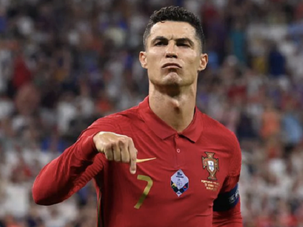 Hai cầu thủ ghi bàn nhiều nhất không có cửa lọt vào đội hình tiêu biểu Euro 2020