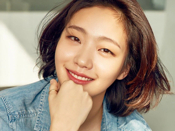 'Cô dâu yêu tinh' Kim Go Eun phí hoài nhan sắc khi để những kiểu tóc ngắn cực khó hiểu