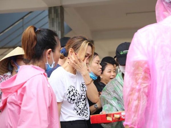 Phát ngôn của Mỹ Tâm hot trở lại: 'Làm từ thiện mà đánh bóng tên tuổi thì vẫn tốt hơn không làm gì hết'