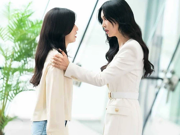 Cuộc chiến thượng lưu 3 tập 7: Ro Na chính thức "hắc hóa", đòi đánh lại cả Seo Jin vì suýt ăn phải bạt tai