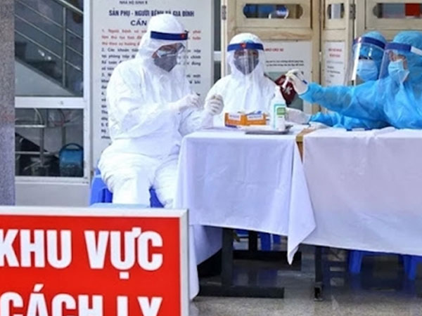 Hà Nội thêm 4 ca dương tính SARS-CoV-2: 3 người ở quận Hoàng Mai và 1 người ở quận Đống Đa