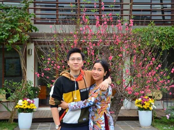 Con trai Mỹ Linh bị mất việc vì dịch bệnh ở Úc, nữ diva đưa ra lời khuyên là biết mẹ tâm lý và khéo cỡ nào!