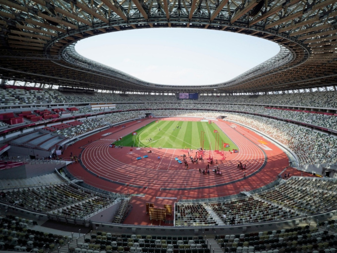 Nhân viên Olympic hiếp dâm đồng nghiệp ngay trong sân vận động