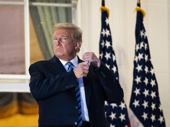 Tiết lộ nỗ lực phi thường cứu cựu Tổng thống Trump khỏi COVID-19 trong 5 ngày