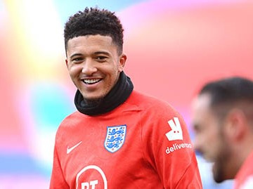 Man United bắt đầu bán áo số 7 của Sancho
