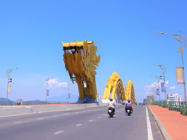 Đà Nẵng cấm hoạt động shipper, grab, không được tổ chức tiệc trong nhà và tập trung quá 2 người nơi công cộng