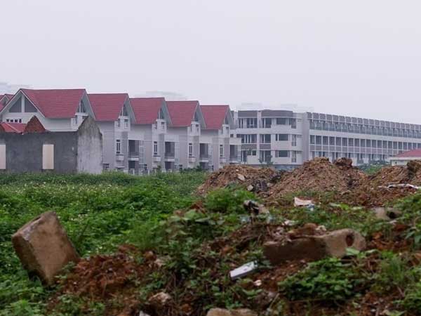 Mua bán đất tranh chấp có được không?