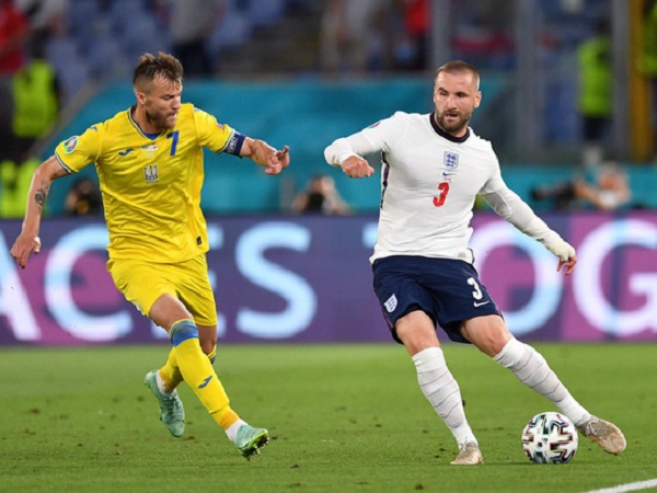 Tiết lộ gây choáng: Hậu vệ tuyển Anh đá tuyệt hay tại Euro 2020 dù bị gãy xương sườn, tổn thương cổ tay