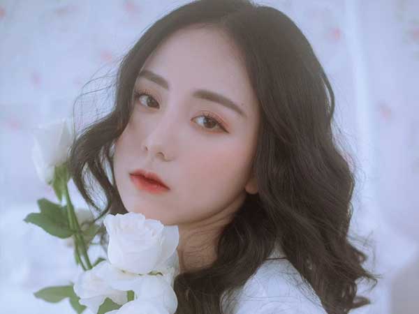 Phản cảm đỉnh điểm: Nhiều bình luận gợi dục 18+ tràn lan trên trang cá nhân của cô giáo Minh Thu, chính chủ lên tiếng thế nào?