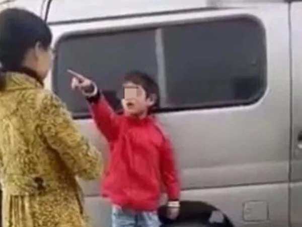 Đứa con trai từng nói yêu mẹ nay lại muốn mẹ 'chết đi' và cách giáo dục đơn giản khiến bậc phụ huynh phải suy ngẫm