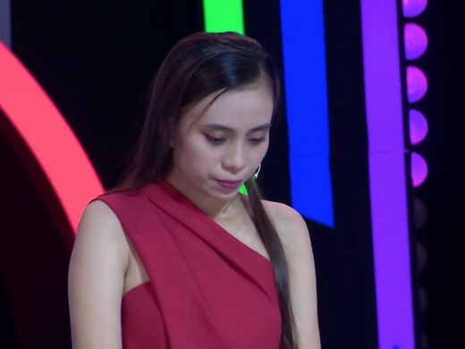 Lạ lùng cô gái lên show hẹn hò tìm người yêu cho đã rồi cuối cùng xin lỗi thú nhận đã có bạn trai ở nhà?