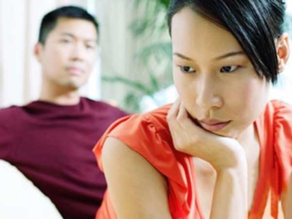 Bắt vợ nghỉ việc ở nhà không được, chồng lồng lộn khi thấy cô mua sữa biếu bố mẹ đẻ và cái kết cho cuộc hôn nhân 'địa ngục'!