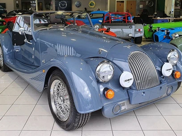 Morgan Plus Four 2021 chào hàng đại gia Việt với giá ngang ngửa Mercedes-Maybach S-Class: Xe chơi thân gỗ, động cơ BMW, cho người hoài cổ