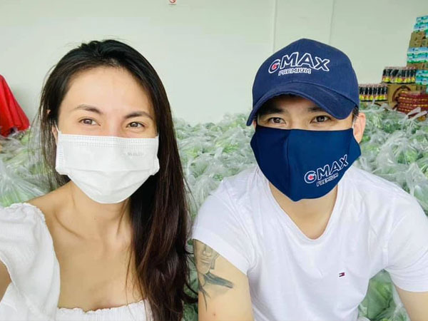 Antifan tung bằng chứng Thủy Tiên 'của người phúc ta', lấy đồ Hà Tĩnh phát cho người từng xin mình cứu trợ?
