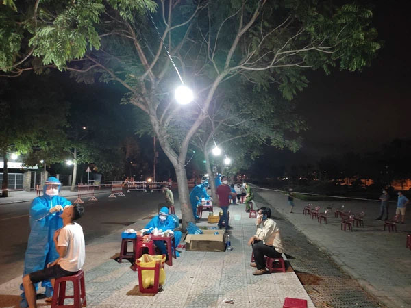 Hội An thêm 3 ca dương tính SARS-CoV-2 liên quan chủ quán cafe mắc Covid-19 chưa rõ nguồn lây