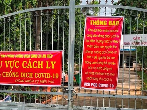 Chủ tịch xã bị phê bình do phát hiện 11 ca nghi nhiễm COVID - 19 tại đám tang