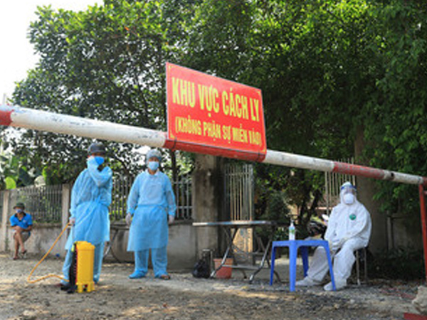 Trưa 26/7: Hà Nội thêm 24 ca dương tính SARS-CoV-2 tại 14 quận huyện; chùm ca mắc tại BV Phổi tăng mạnh