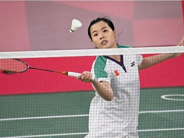 Thùy Linh không thể làm nên bất ngờ trước tay vợt số 1 thế giới Tai Tzu Ying