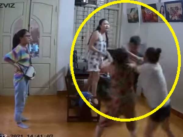 Clip: Đại chiến mẹ chồng đánh con dâu, chị chồng quỳ rồi cầm dao đòi em trai giết để 'thoát nợ'