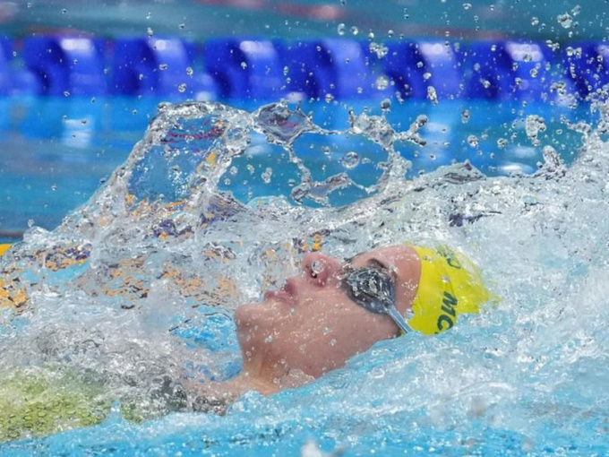 Kỷ lục Olympic trên đường đua xanh bị phá vỡ 3 lần trong 7 phút