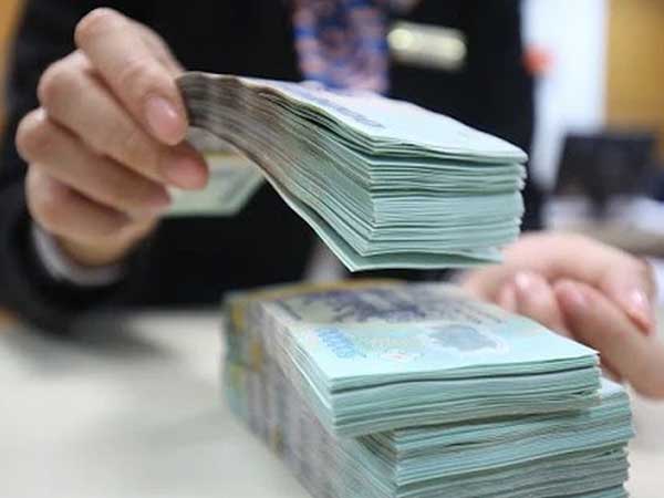 Ai đã mua hơn 68.000 tỷ đồng trái phiếu ngân hàng?