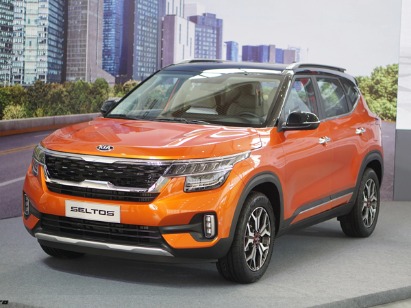 Kia Seltos bản không turbo trở lại Việt Nam: Giá 709 triệu đồng, đổi logo mới giống xe nước ngoài