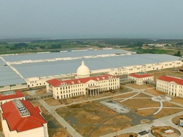 Bắt tạm giam bí thư xã và cán bộ quỹ đất ở Quảng Ninh