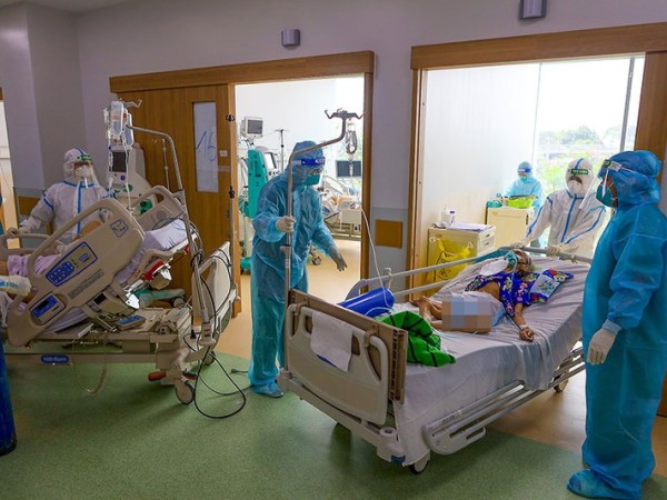 TP.HCM chuyển chiến lược, chia áp lực để tiếp cận F0