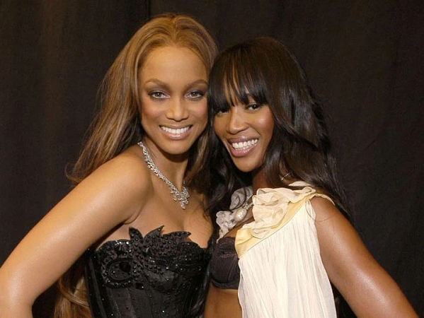 Drama chưa kể: "Báo đen" Naomi Campbell đánh "sấp mặt" siêu mẫu Tyra Banks, người trong cuộc nhắc lại còn run sợ!