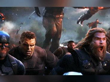 Mức cát-xê khủng khiếp của dàn cast Avengers: Endgame - có 1 ngôi sao 'bỏ xa' bạn diễn mà ôm hàng trăm triệu USD!