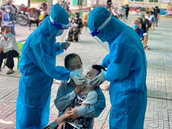Người đàn ông từ miền Nam về sau 3 lần xét nghiệm mới dương tính SARS-CoV-2