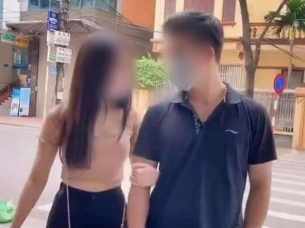 Người vợ trong clip đánh ghen hot girl ở Hà Nội bức xúc vì phía chồng 'chơi chiêu' hòng lật ngược thế cờ và tiết lộ mối quan hệ hiện tại!