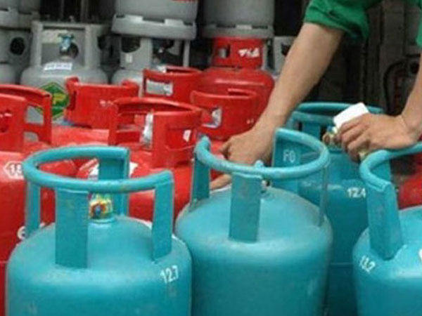 Ba tháng liên tục tăng giá, gas ngày càng đắt đỏ