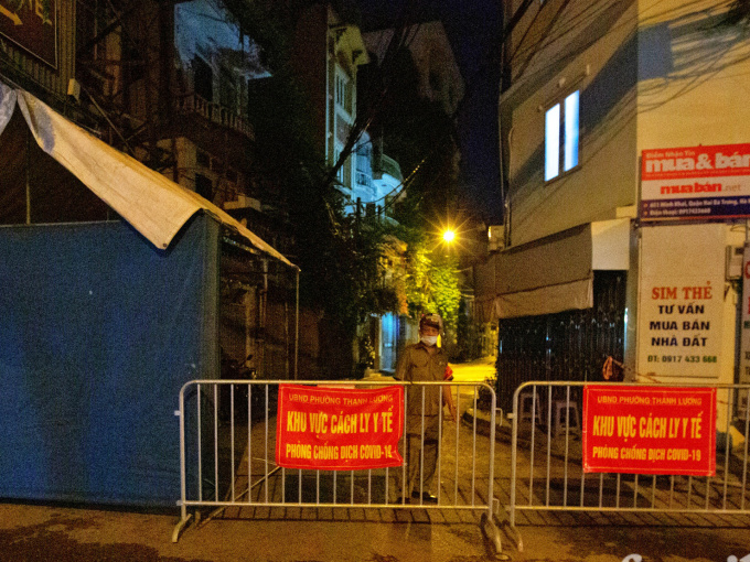 Hà Nội cách ly y tế toàn bộ ngõ 651 Minh Khai vì 20 ca dương tính SARS-CoV-2