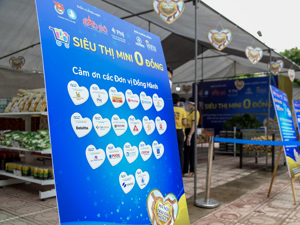 Hà Nội có 'Siêu thị mini 0 đồng' hỗ trợ cho lao động, sinh viên mắc kẹt