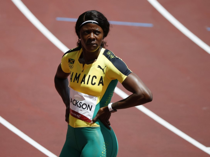 Đi bộ về đích, siêu sao điền kinh Jamaica bị loại 'cay đắng' ở Olympic Tokyo