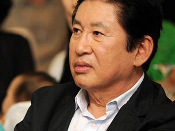 SỐC: Nam tài tử gạo cội Kim Yong Gun bị người tình kém 39 tuổi khởi kiện vì cưỡng ép cô phá thai