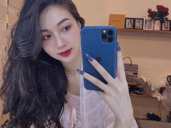 Diễn viên Về Nhà Đi Con comeback xinh đẹp sau 2 tháng 'mất tích' trên MXH vì ồn ào