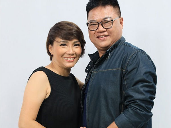 Vợ ca sĩ Phi Hải xót xa cầu cứu cộng đồng mạng khi lễ động quan của chồng bị quay lén rồi phát tán lên MXH