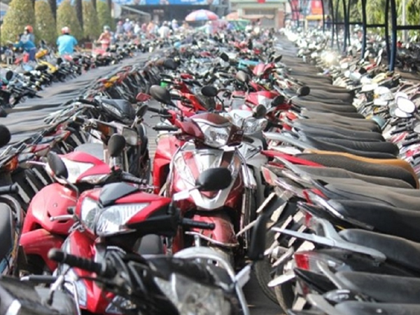 Thời tiết nắng nóng gây hại cho xe máy như thế nào?