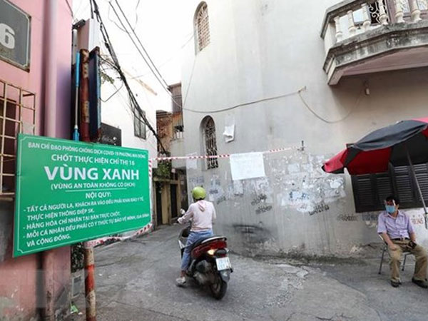 Hà Nội sau 10 ngày giãn cách chống dịch: Vì sao số ca mắc vẫn tăng?