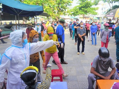 Đà Nẵng tìm người liên quan các ca Covid-19 đến hàng loạt Vinmart+, siêu thị, tạp hóa, tiệm thuốc tây