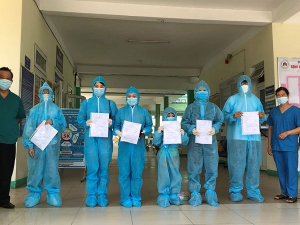 TP.HCM: Thêm 2.778 bệnh nhân COVID-19 được xuất viện, TP chính thức bước vào chiến dịch tiêm chủng đợt 6