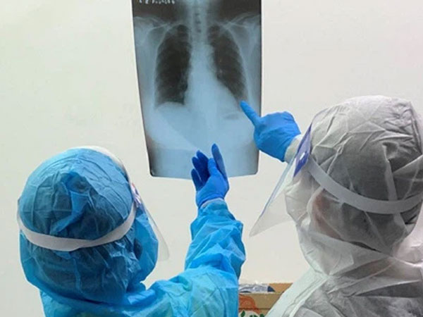 Hà Nội thêm 47 ca dương tính SARS-CoV-2 trong một buổi sáng, trong đó có nhân viên giao hàng