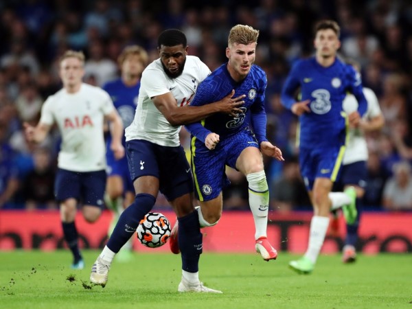 Chelsea hòa Tottenham trong trận cầu kịch tính trước mùa giải mới
